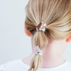 Lovak és virágok - 6 db-os hajgumi szett