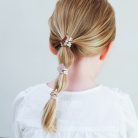 Lovak és virágok - 6 db-os hajgumi szett