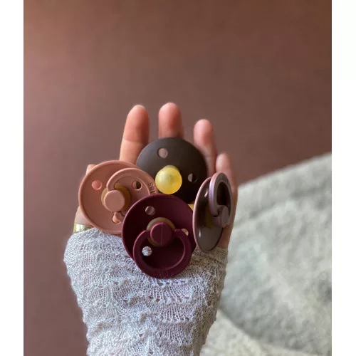 BIBS - Színes cumi - több méretben - páva