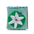 Moulin Roty - Békák a tavon - Készségfejlesztő plüss kocka 5 db plüss figurával (18 cm)