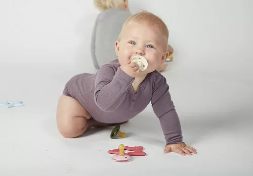 BIBS - Színes cumi - több méretben - Krémfehér