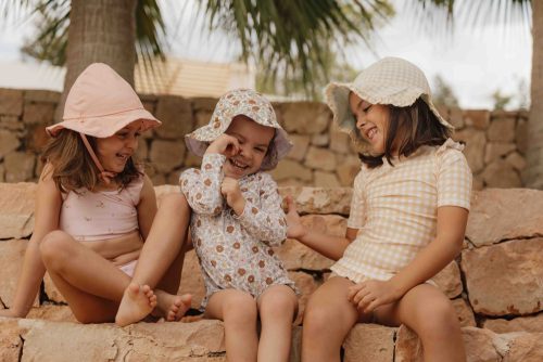 Little Dutch - Gyerek kifordítható napvédő sapka - Starfish pink / Ocean dreams pink