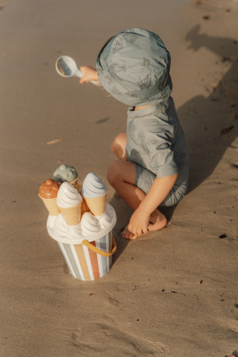 Little Dutch- Gyerek kifordítható napvédő sapka - teknős / olívazöld