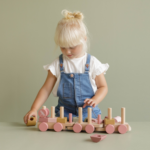 Little Dutch – Fa játékvonat építőelemekkel – rózsaszín virágos